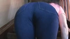 Lizzy Huge Fart In Jeans
